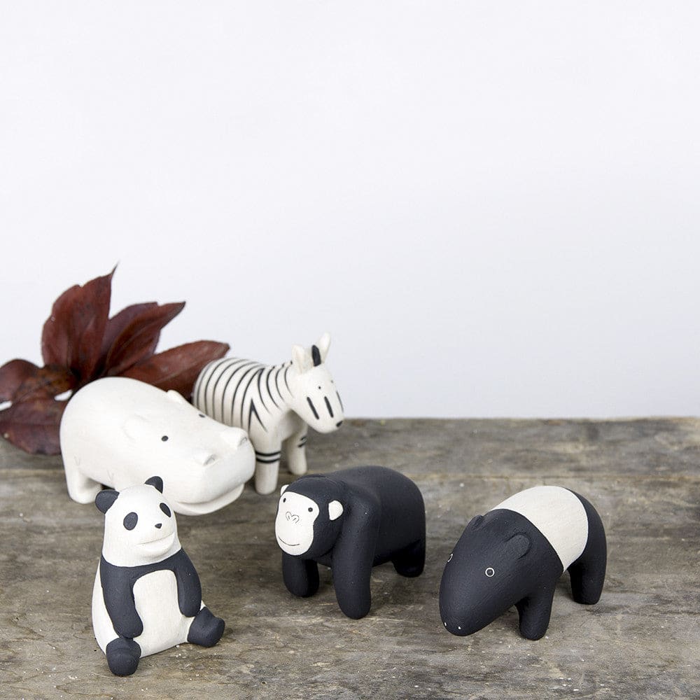Figurine en bois - Tapir - Image 2
