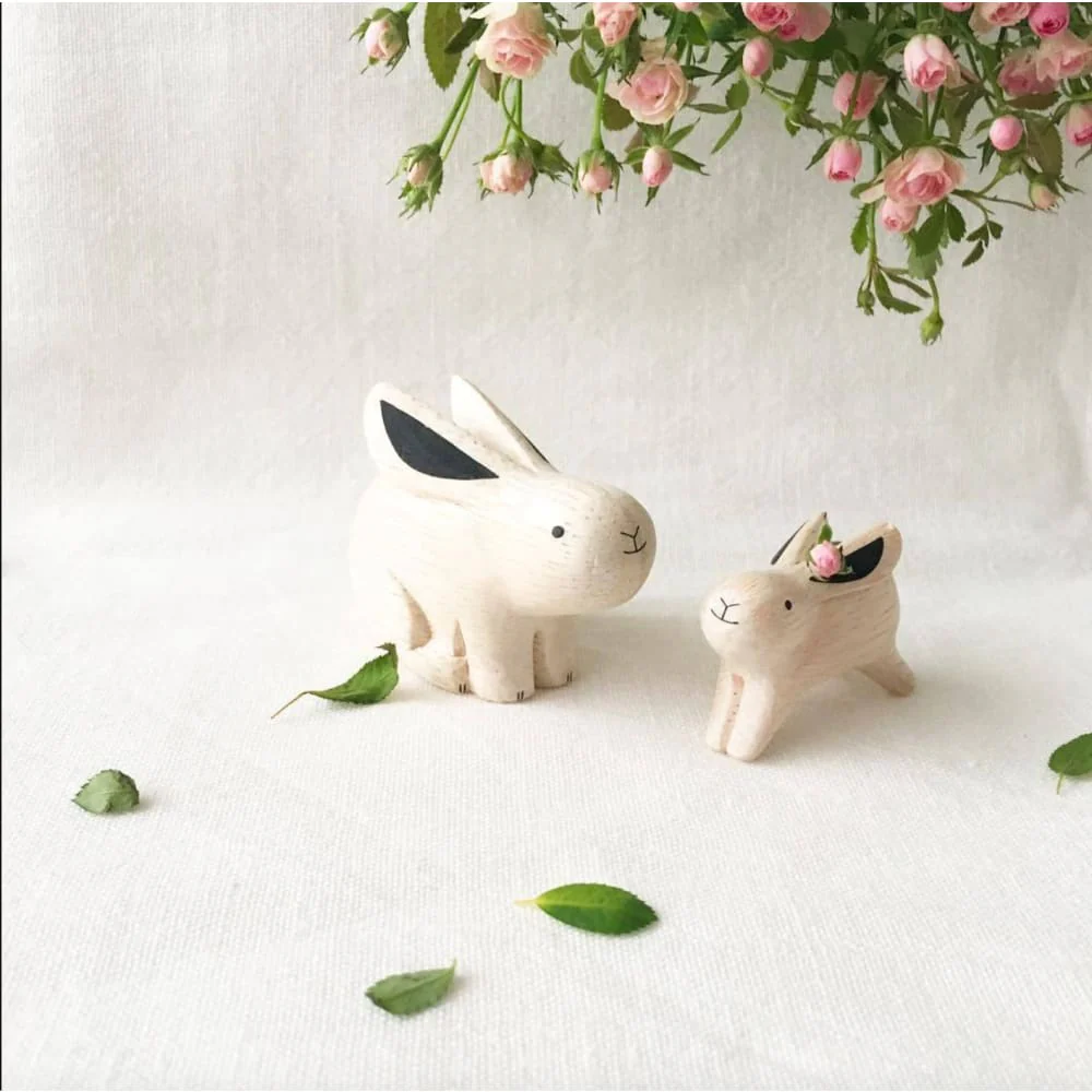 Figurine Lapin Parent en Bois - Image 9