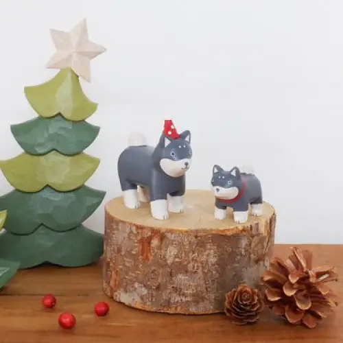 Figurine Shiba de Noël Parent en Bois - Image 4